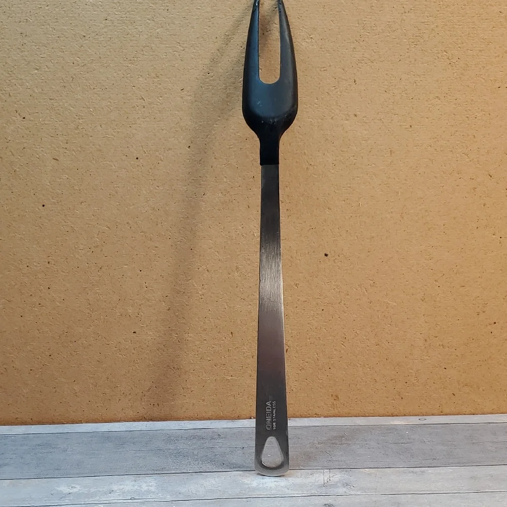 Oneida Carving Fork